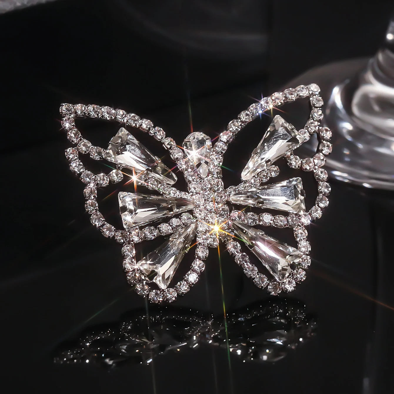 Sliver Crystal Rings for women Big Butterfly Women Wedding Band Cubic Zirconia Statement Rings for women Jewelry Gifts
