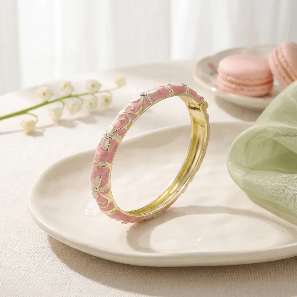 Encrusted Enamel Dropped Glaze Bangle Classic Hollowed-Out Cloisonne Bracelet Elegant Retro Enamel Bracelet Women Gifts