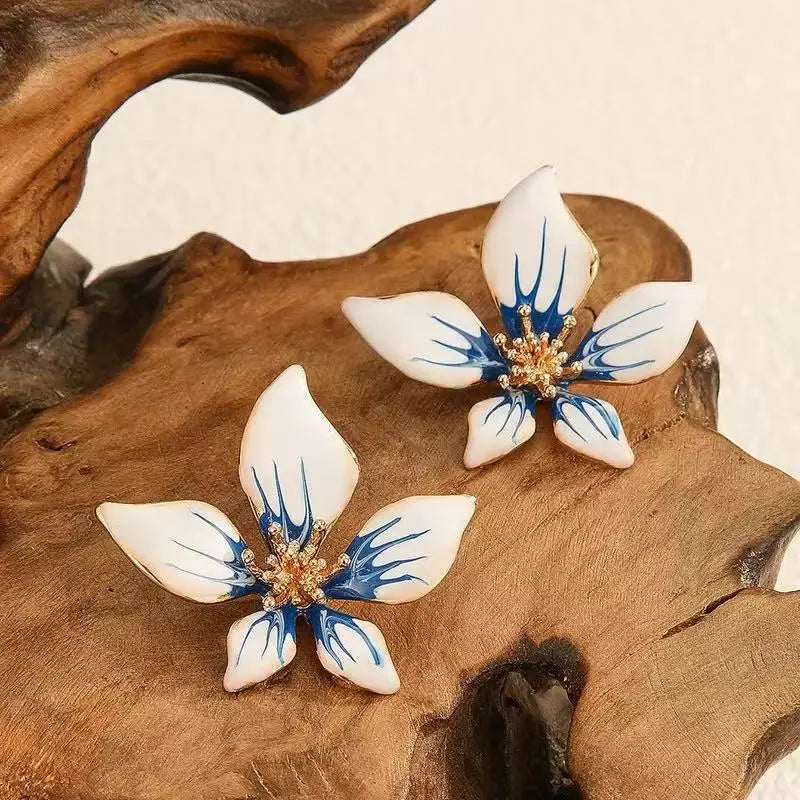 Boucles d'Oreilles Fleur Émail