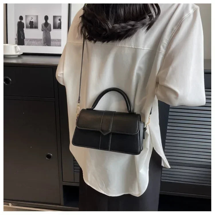 Sac Carré Cuir PU Mini Élégant