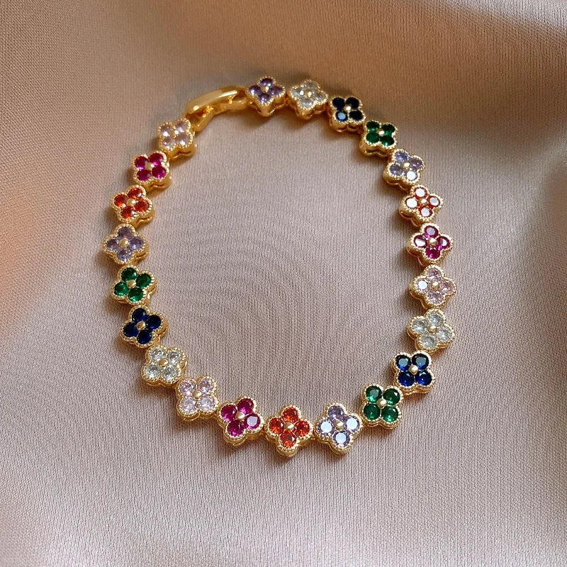 Classic Fashion Colored Crystal Flower Lucky Bracelet Women Personalized New Stainless Steel Bracelet Party Jewelry Accessories