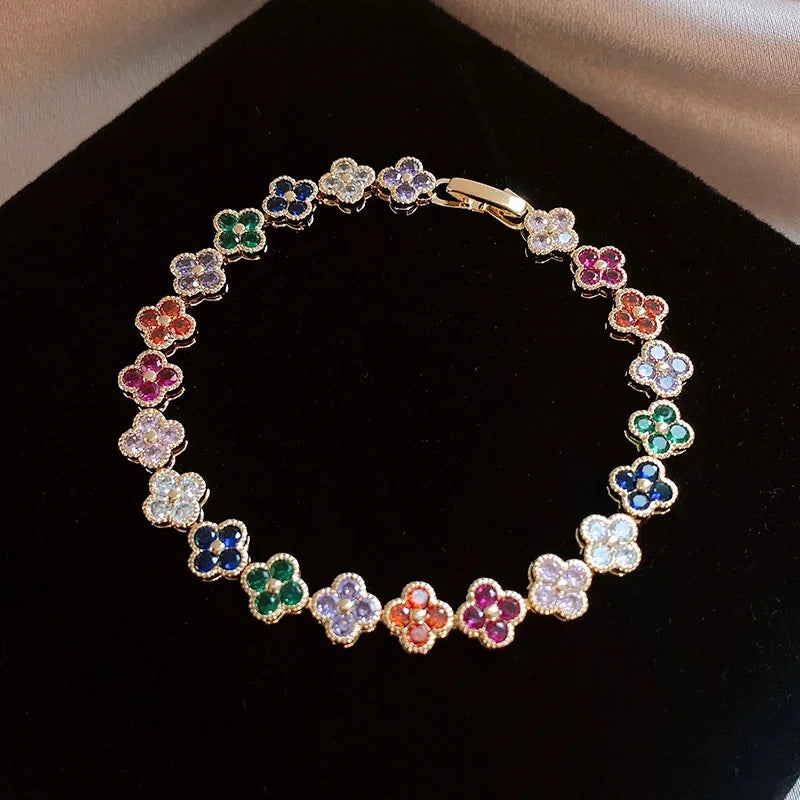 Classic Fashion Colored Crystal Flower Lucky Bracelet Women Personalized New Stainless Steel Bracelet Party Jewelry Accessories