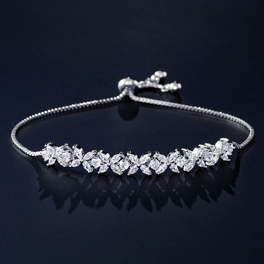Bracelet fleurs zircon ajustable doré - Maison Masy