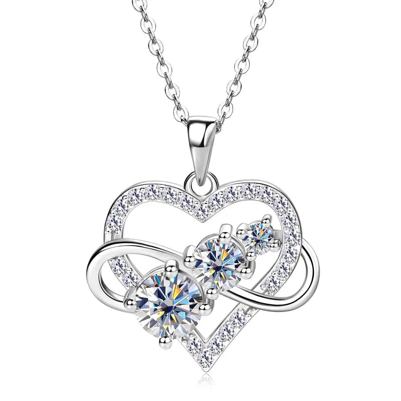 Collier cœur moissanite vue de face - Maison Masy