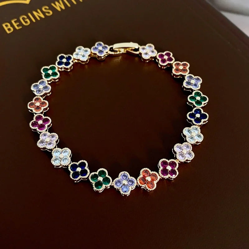 Classic Fashion Colored Crystal Flower Lucky Bracelet Women Personalized New Stainless Steel Bracelet Party Jewelry Accessories