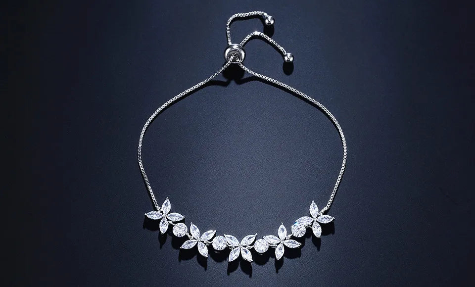 Bracelet Fleurs Zircon Ajustable
