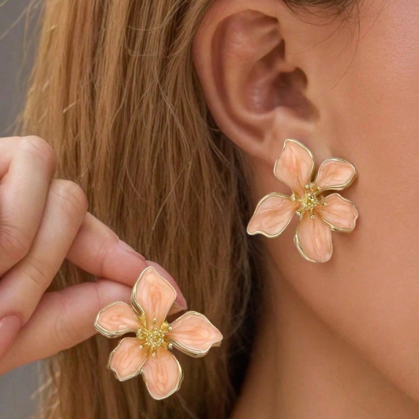 Boucles d'Oreilles Fleur Émail