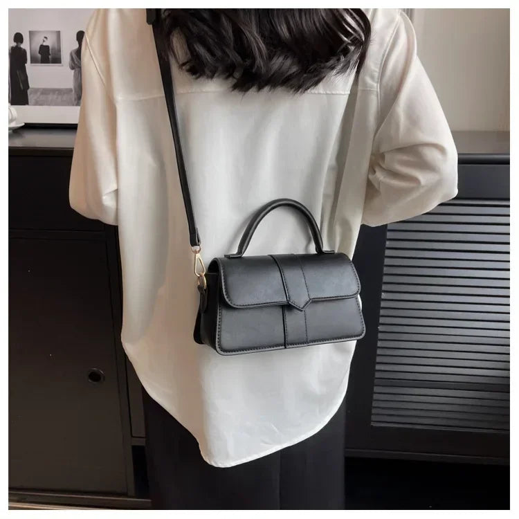 Sac Carré Cuir PU Mini Élégant