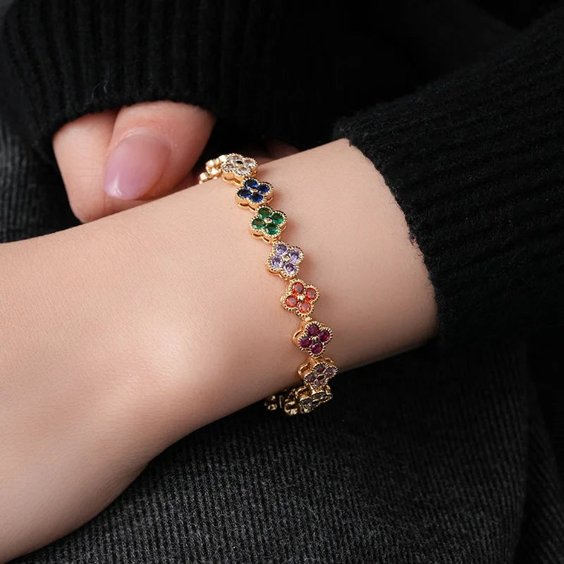 Classic Fashion Colored Crystal Flower Lucky Bracelet Women Personalized New Stainless Steel Bracelet Party Jewelry Accessories